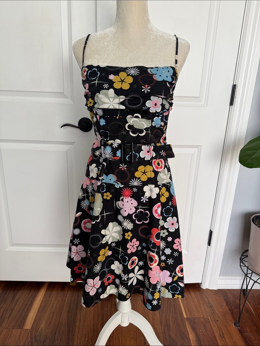Miss Selfridge Vintage Y2K Black Multi Floral Midi Dress Size 6